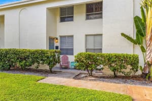 4308 LA RIVIERA COURT, TAMPA, FL 33611 Sold 09/21/23