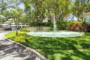 2413 BAYSHORE BOULEVARD, TAMPA, FL 33629 Sold 11/28/23