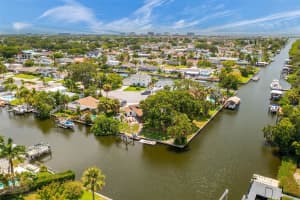 8727 THORNWOOD LANE, TAMPA, FL 33615 Sold 11/28/23