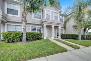 351 KENSINGTON LAKE CIRCLE, BRANDON, FL 33511 Sold 09/14/23