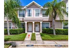 573 KENSINGTON LAKE CIRCLE, BRANDON, FL 33511 Sold 09/25/23