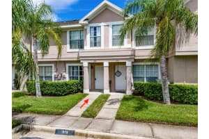 573 KENSINGTON LAKE CIRCLE, BRANDON, FL 33511 Sold 09/25/23