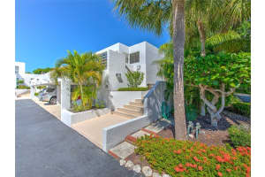 720 BAYPORT WAY, LONGBOAT KEY, FL 34228 - MLS#MFRT3464450