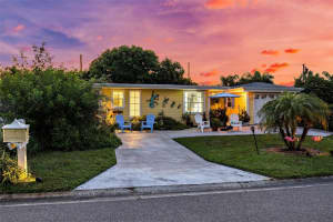 2472 TRADE WINDS DRIVE, DUNEDIN, FL 34698 Sold 09/29/23