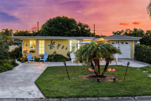 2472 TRADE WINDS DRIVE, DUNEDIN, FL 34698 Sold 09/29/23