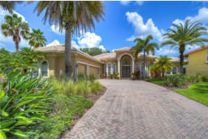 9814 TREE TOPS LAKE ROAD, TAMPA, FL 33626 Sold 10/30/23