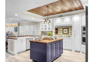 1370 GULF BOULEVARD, CLEARWATER, FL 33767 Sold 09/18/23