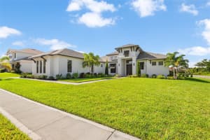 1551 EAGLE RIDGE COURT, LAKELAND, FL 33813 Sold 10/19/23
