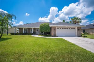 5613 FISCHER DRIVE, LAKELAND, FL 33812 Sold 10/12/23
