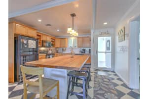 500 WASHINGTON DRIVE, SARASOTA, FL 34236 Sold 09/29/23