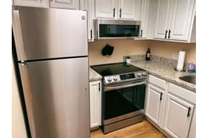 6347 NEWTOWN CIRCLE, TAMPA, FL 33615 Sold 11/09/23