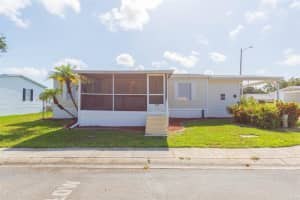 8302 FANTASIA PARK WAY, RIVERVIEW, FL 33578 Sold 09/08/23