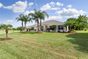 2057 FARRINGTON DRIVE, LAKELAND, FL 33809 Sold 02/14/24