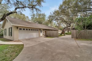 12104 SHADOW RUN BOULEVARD, RIVERVIEW, FL 33569 Sold 04/12/24