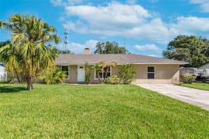 2829 FORESTGREEN DRIVE, LAKELAND, FL 33811 Sold 10/03/23