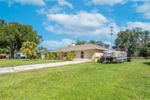 2829 FORESTGREEN DRIVE, LAKELAND, FL 33811 Sold 10/03/23