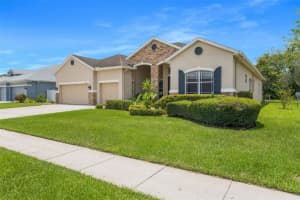 13410 HUNTERS POINT STREET, SPRING HILL, FL 34609 Sold 10/23/23