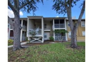 214 LAKE PARSONS GREEN, BRANDON, FL 33511 Sold 01/31/24