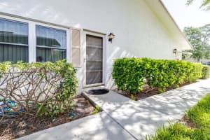3263 38TH STREET S #C, SAINT PETERSBURG, FL 33711 Sold 10/05/23