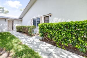 3263 38TH STREET S #C, SAINT PETERSBURG, FL 33711 Sold 10/05/23