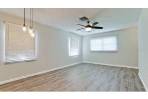 2217 BAYSHORE GARDENS PARKWAY, BRADENTON, FL 34207 Sold 10/10/23
