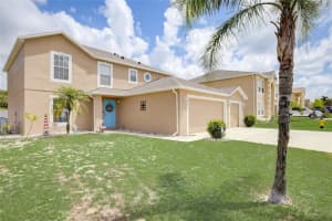 5772 ROYAL HILLS CIRCLE, WINTER HAVEN, FL 33881 Sold 10/10/23