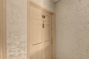 14428 REUTER STRASSE CIRCLE, TAMPA, FL 33613 Sold 09/29/23