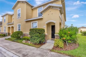 1933 GREENWOOD VALLEY DRIVE, PLANT CITY, FL 33563 Sold 10/03/23
