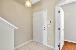 1933 GREENWOOD VALLEY DRIVE, PLANT CITY, FL 33563 Sold 10/03/23