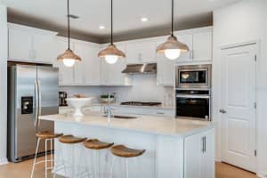 3816 MARYLAND DRIVE, PLANT CITY, FL 33565 Sold 12/01/23
