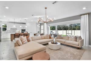 3908 MARYLAND DRIVE, PLANT CITY, FL 33565 Sold 11/17/23
