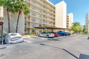 900 COVE CAY DRIVE, CLEARWATER, FL 33760 Sold 12/19/23