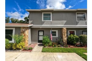 10053 LAKE OAK CIRCLE, TAMPA, FL 33624 Sold 11/01/23