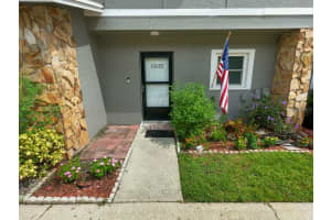 10053 LAKE OAK CIRCLE, TAMPA, FL 33624 Sold 11/01/23