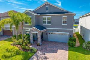 19427 PADDOCK VIEW DRIVE, TAMPA, FL 33647 Sold 10/13/23