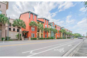 2402 AZEELE STREET, TAMPA, FL 33609 Sold 11/30/23