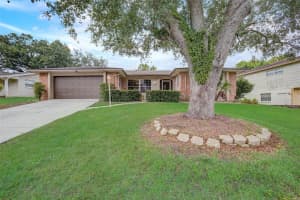 660 LITTLE WEKIVA ROAD, ALTAMONTE SPRINGS, FL 32714 Sold 11/01/23