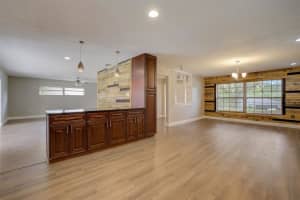 660 LITTLE WEKIVA ROAD, ALTAMONTE SPRINGS, FL 32714 Sold 11/01/23