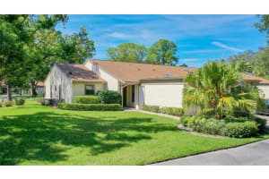 2501 OAK CIRCLE, TARPON SPRINGS, FL 34689 Sold 10/10/23