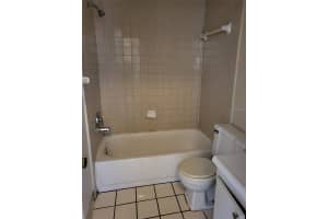 303 WELLINGTON COURT, TAMPA, FL 33604 - MLS#MFRT3470950