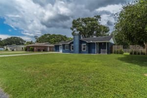 2325 YORK PLACE, LAKELAND, FL 33810 Sold 12/19/23