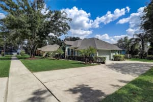 1667 SWEETWATER WEST CIRCLE, APOPKA, FL 32712 Sold 11/16/23