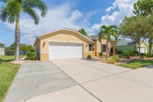 5206 MOON SHELL DRIVE, APOLLO BEACH, FL 33572 Sold 11/28/23