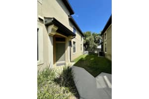 5118 BAY ISLE CIRCLE, CLEARWATER, FL 33760 Sold 10/19/23