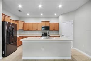7238 CEDARCREST BOULEVARD, LAKELAND, FL 33810 Sold 10/16/23