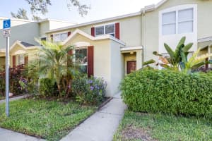 6447 OSPREY LAKE CIRCLE, RIVERVIEW, FL 33578 Sold 10/16/23