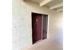 8602 CHAMPLAIN COURT, TAMPA, FL 33614 Sold 01/16/24