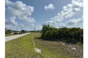 116 LIME TREE PARK, ROTONDA WEST, FL 33947 - MLS#MFRT3472226