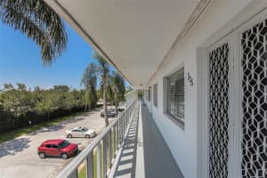 11251 80TH AVENUE, SEMINOLE, FL 33772 Sold 02/09/24