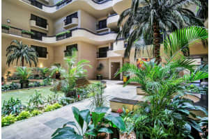 2413 BAYSHORE BOULEVARD, TAMPA, FL 33629 Sold 12/13/23